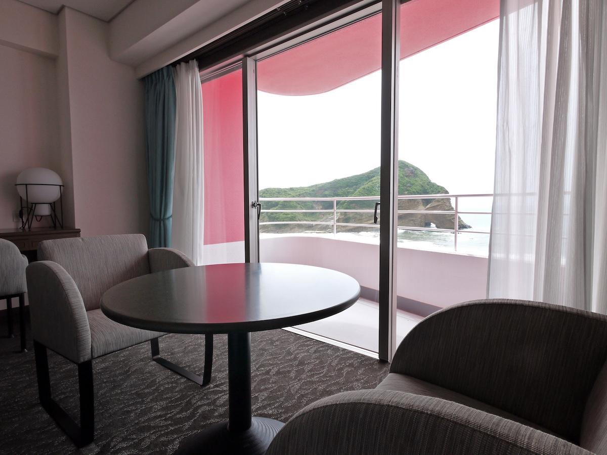 Tanegashima Iwasaki Hotel Minamitane Buitenkant foto